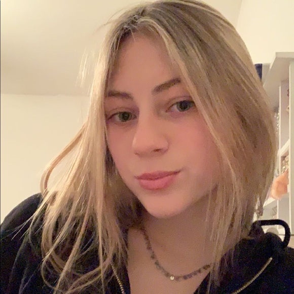 Meet your Posher, Rylee - Picture 1 of 1